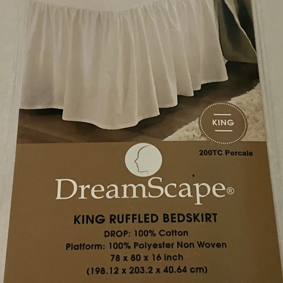 NWT Luxury DreamScape King Ruffled BedSkirt 100% Cotton Frost Grey 16" Drop - Picture 1 of 3